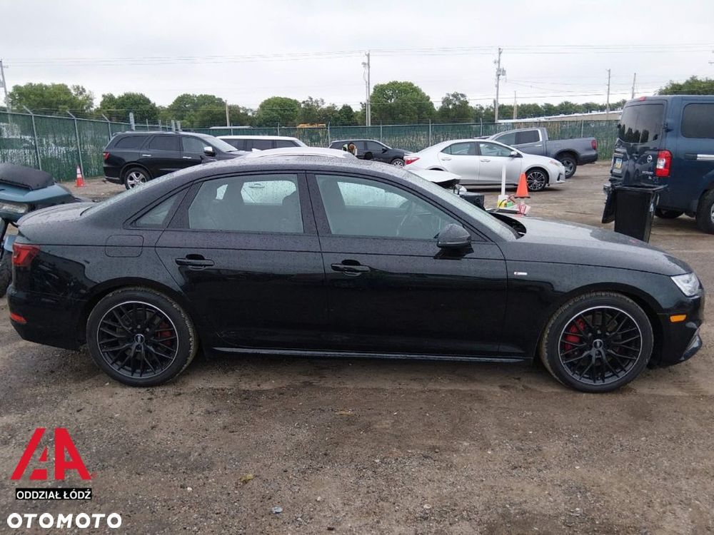 Audi A4 Limousine - 9