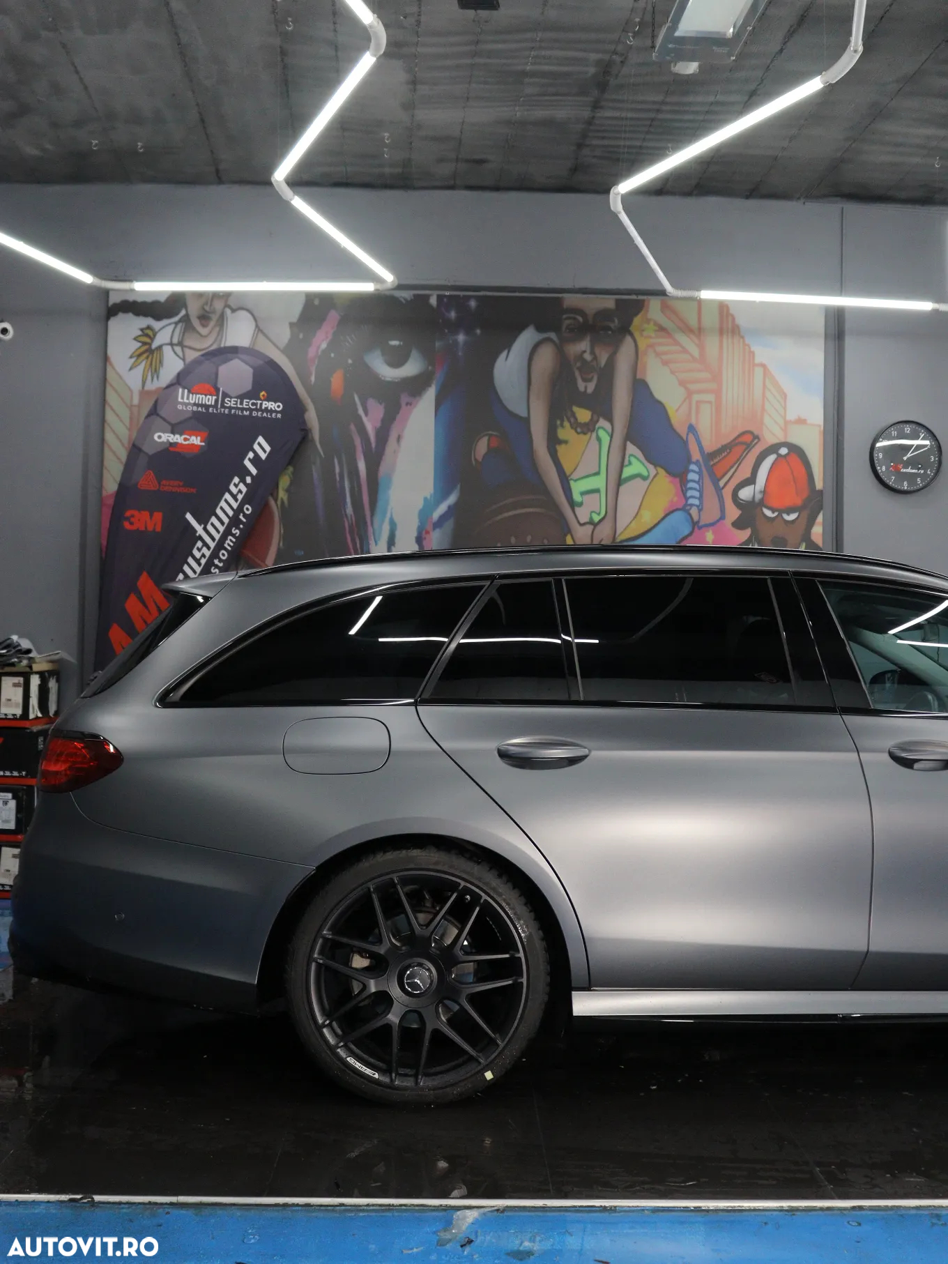 Mercedes-Benz E 220 d T 9G-TRONIC Avantgarde - 6