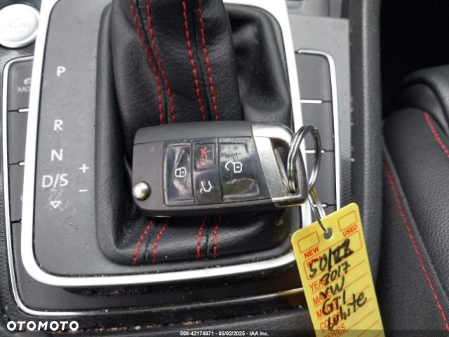 Volkswagen Golf GTI (BlueMotion Technology) DSG - 9