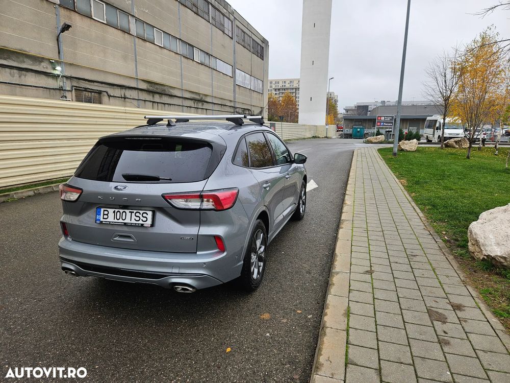 Ford Kuga 2.5 Duratec PHEV ST Line - 28