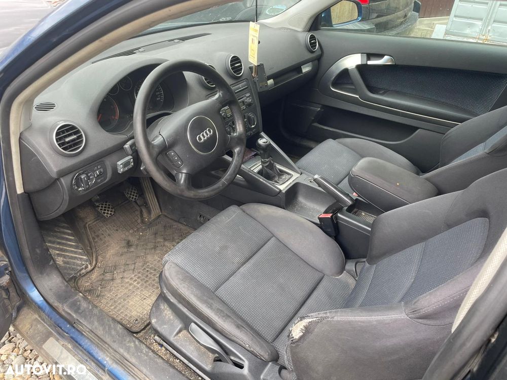 Audi A3 2.0 TDI DPF Ambiente - 16