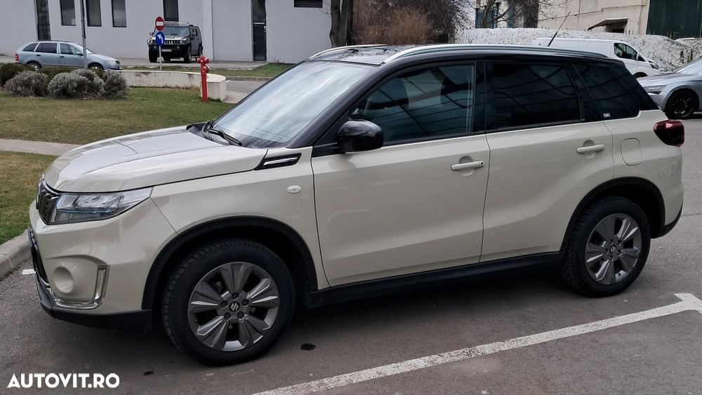 Suzuki Vitara 1.4 Boosterjet MHEV Passion - 1
