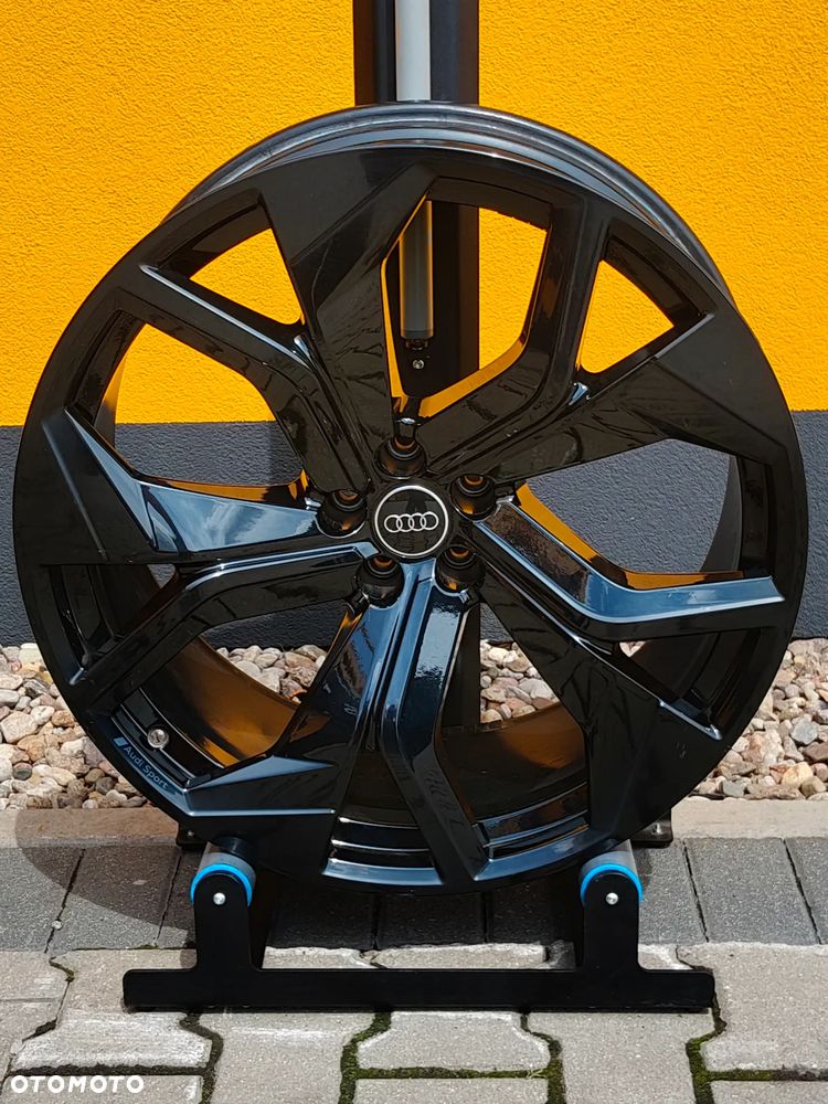 Felga aluminiowa 10,5Jx23H2 5x112 ET18/66,6 OE Audi - 4