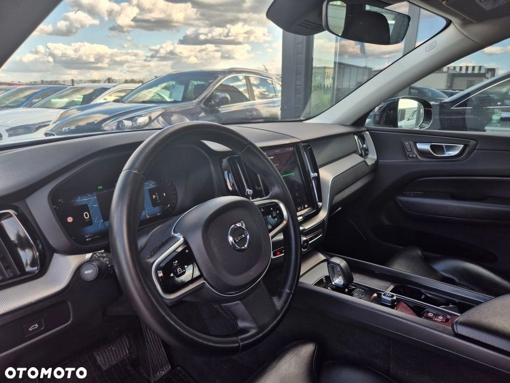 Volvo XC 60 B4 B Plus Bright - 9