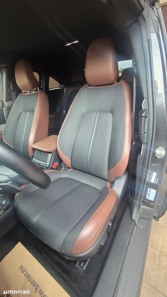 Mazda MX-30 e-SKYACTIV EXCLUSIVE-LINE - 23