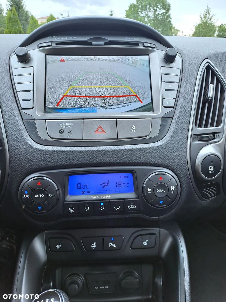 Hyundai ix35 2.0 CRDi Premium 2WD - 19