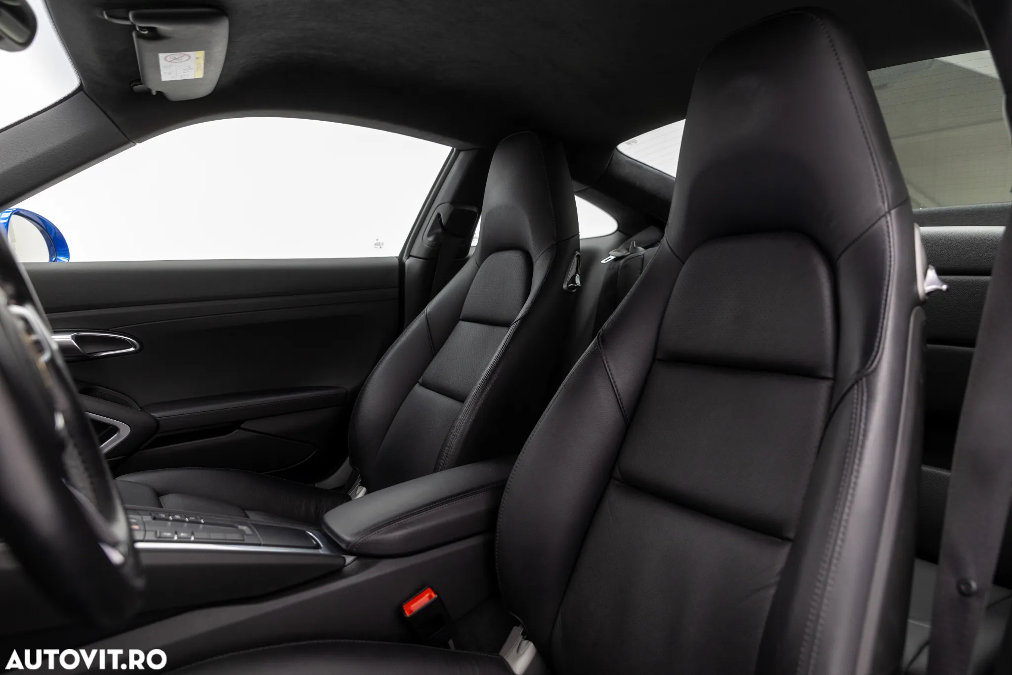 Porsche 911 - 33