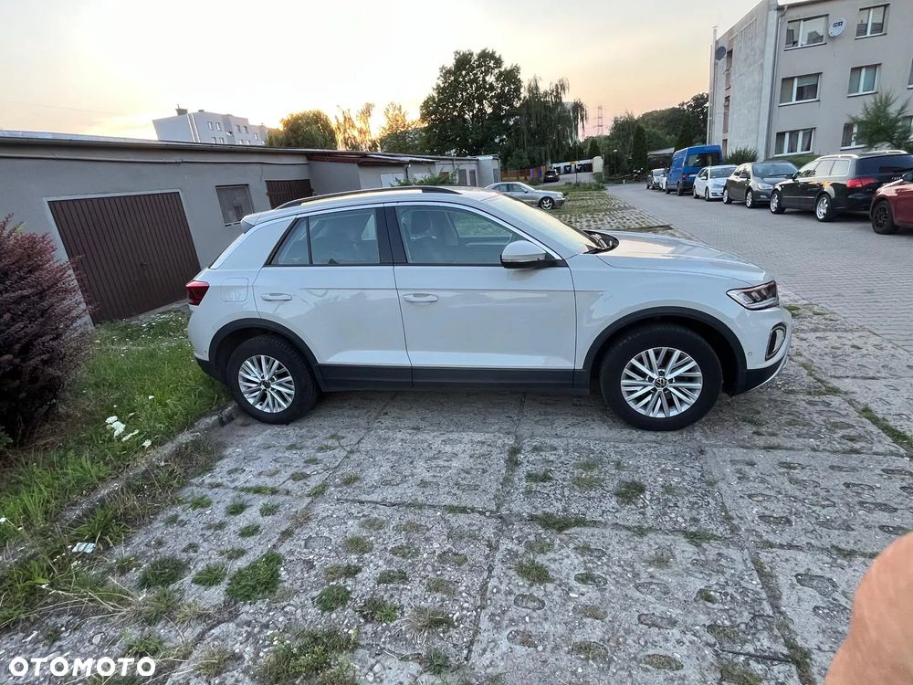 Volkswagen T-Roc - 4