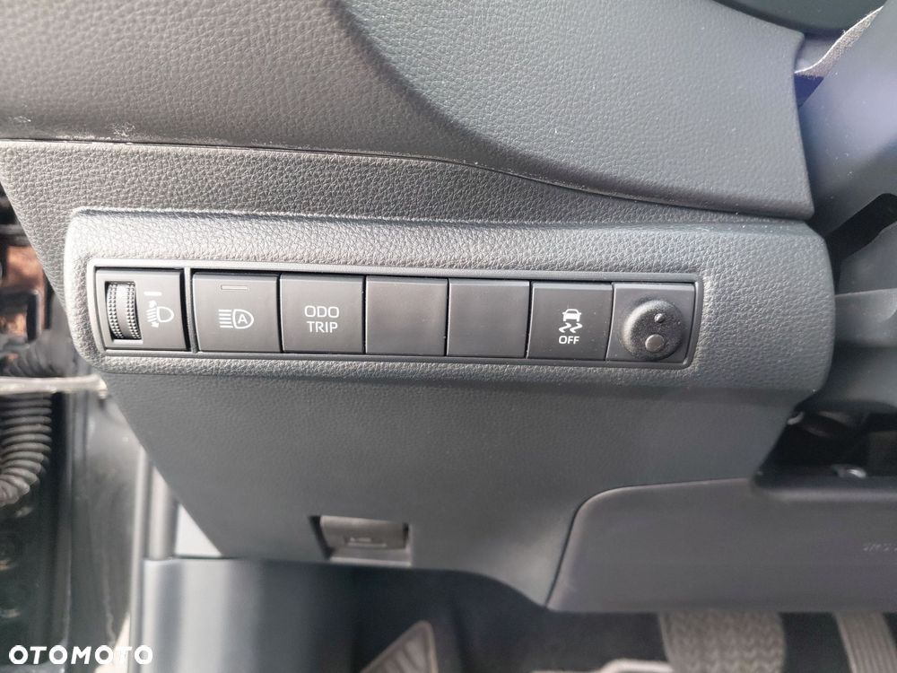 Toyota Corolla 1.8 Hybrid Style - 21