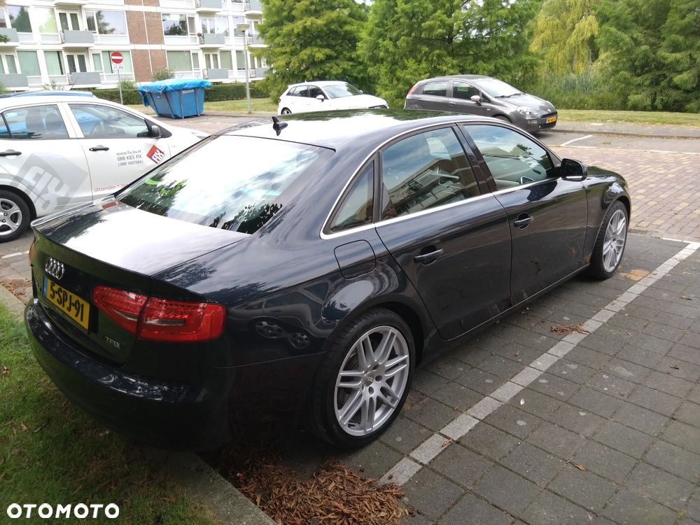 Audi A4 Limousine 2013 photo 3
