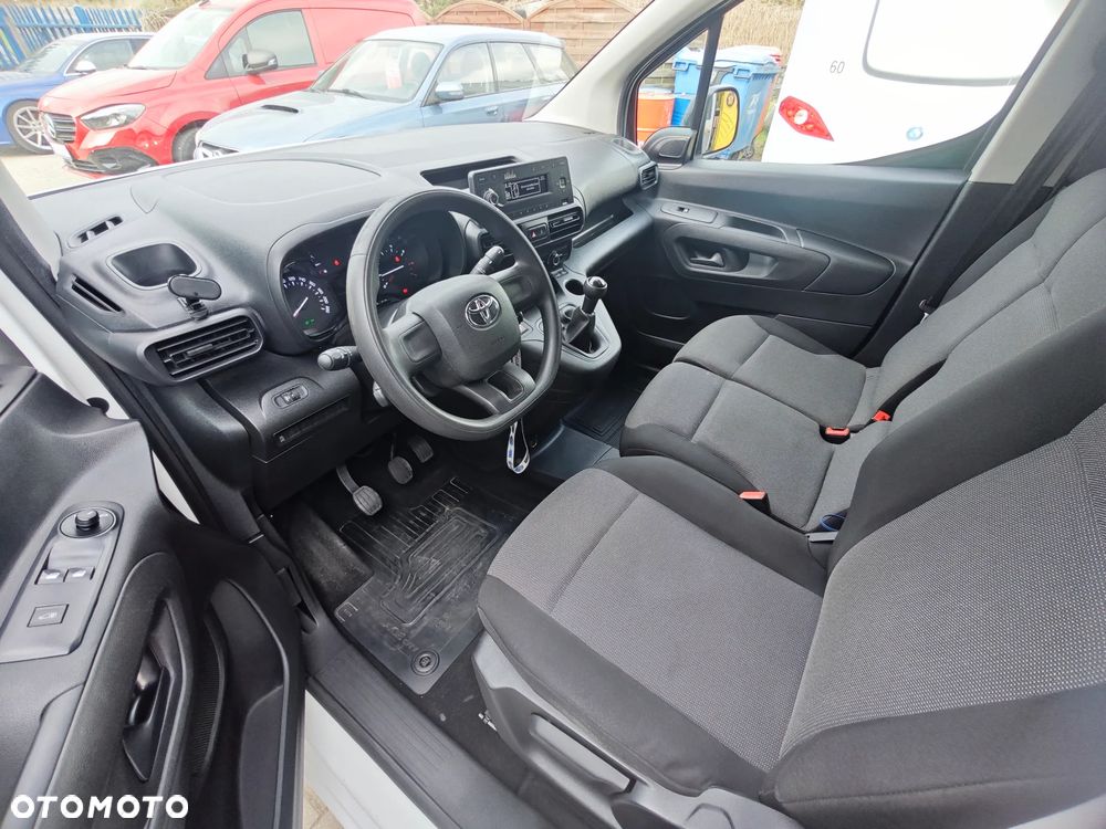 Toyota PROACE CITY - 15