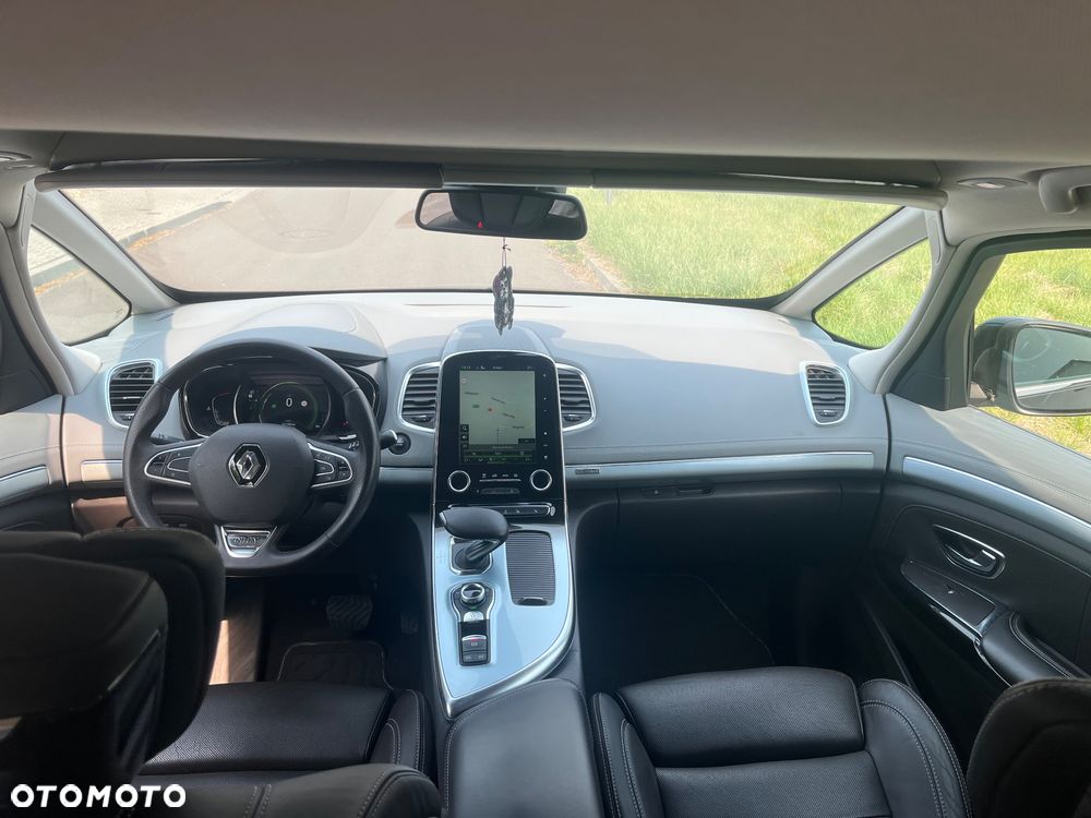 Renault Espace 1.6 dCi Energy Initiale Paris EDC 7os - 17