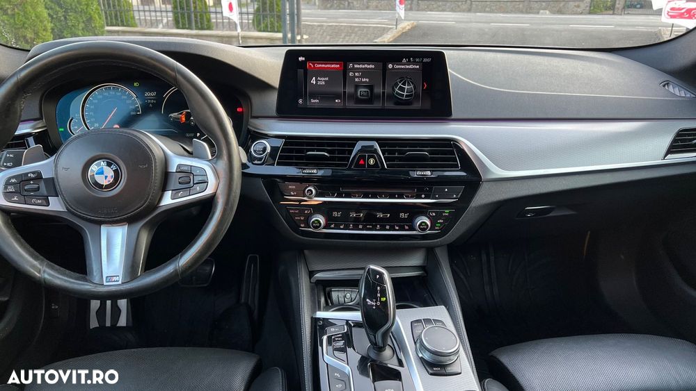 BMW Seria 5 530d xDrive Aut. - 7