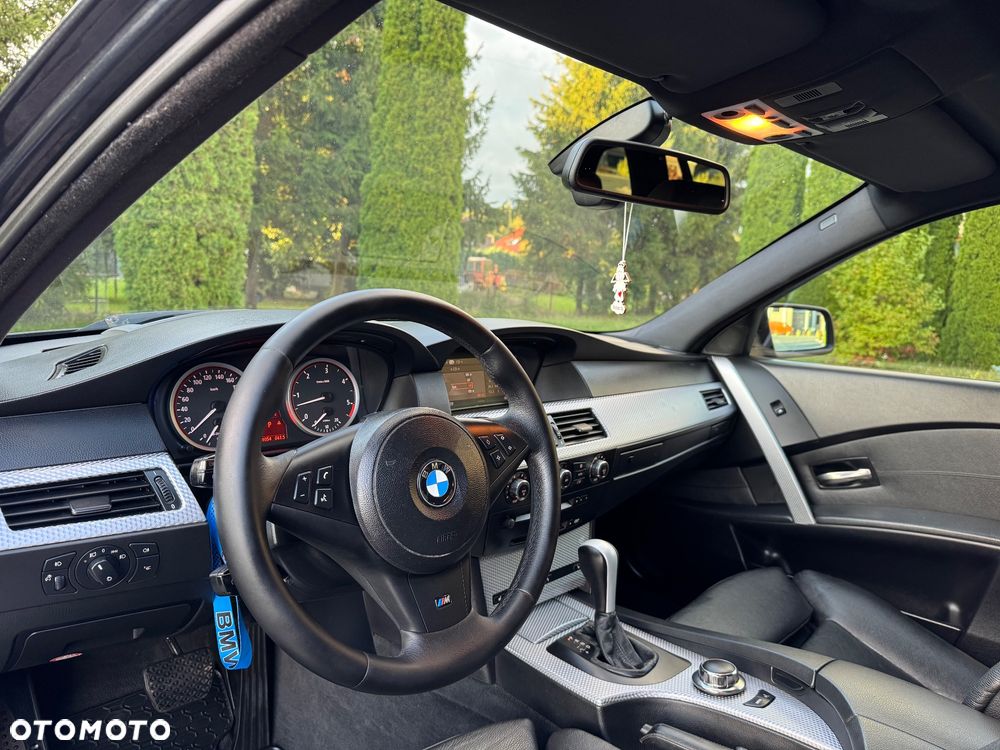BMW Seria 5 530d Touring - 21