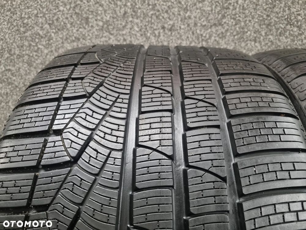 Opony Zimowe Pirelli Sotto Zero Winter Serie II 295/30/19 100V 2szt. Ładne! - 2