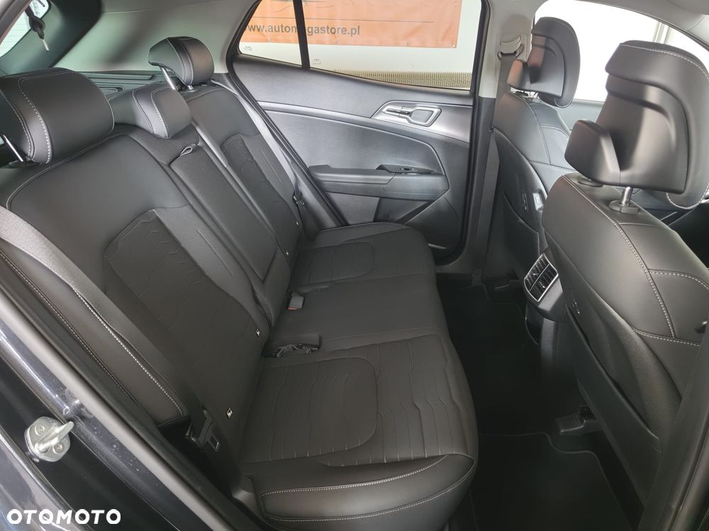 Kia Sportage 1.6 T-GDI AWD DCT Vision - 10