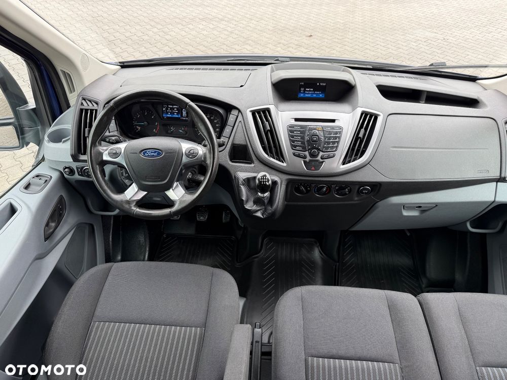 Ford Transit - 17