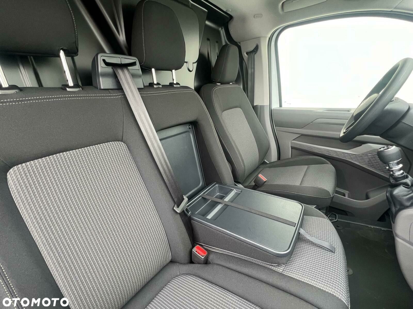 Volkswagen Transporter - 10