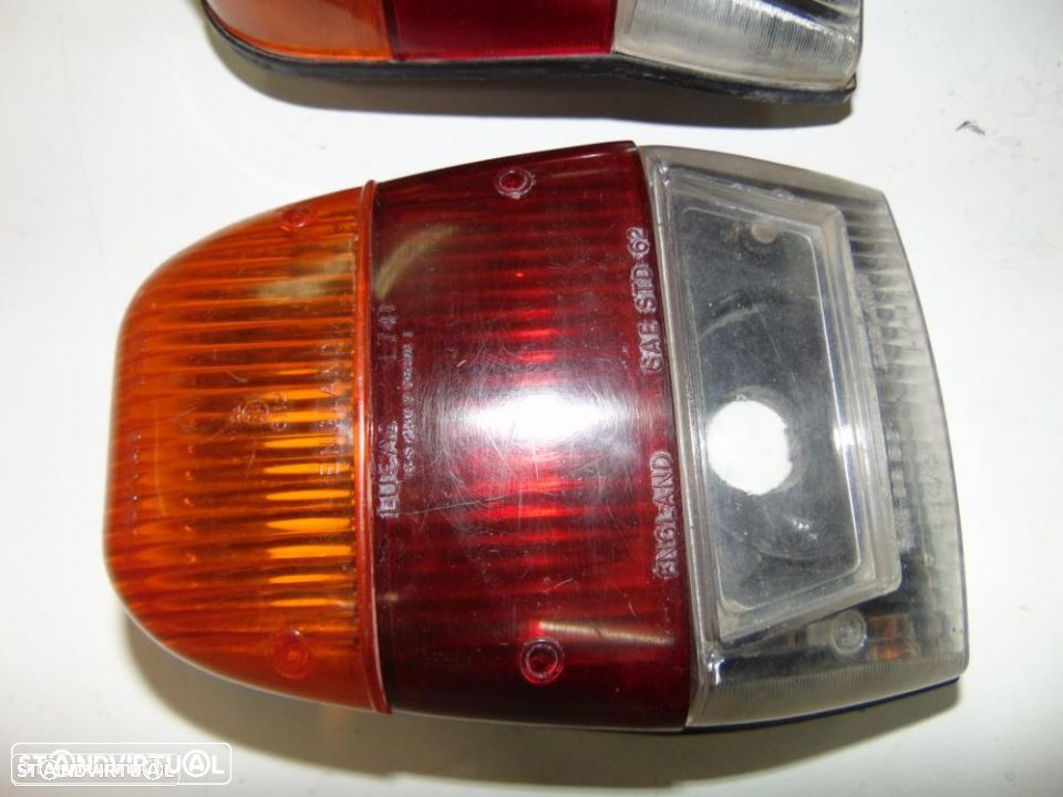 Triumph 1300/ 2000 farolins de trás - 4