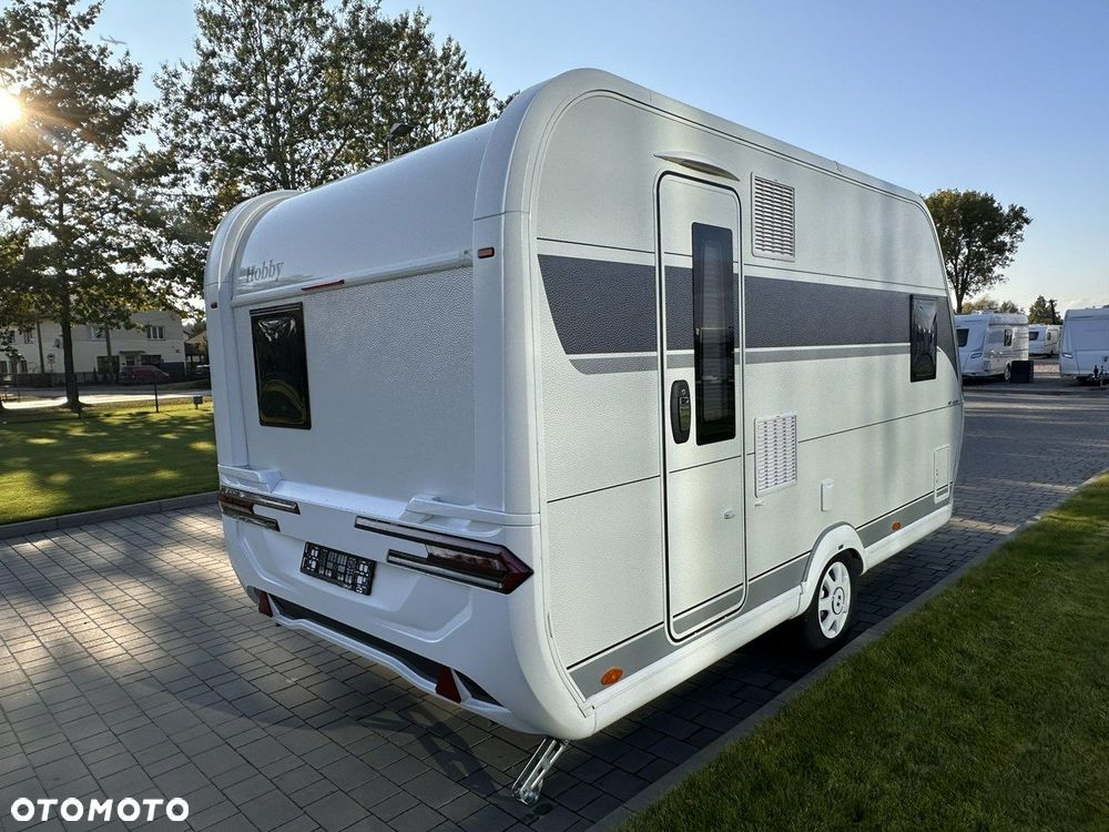 Hobby De Luxe 400 SFe - 5