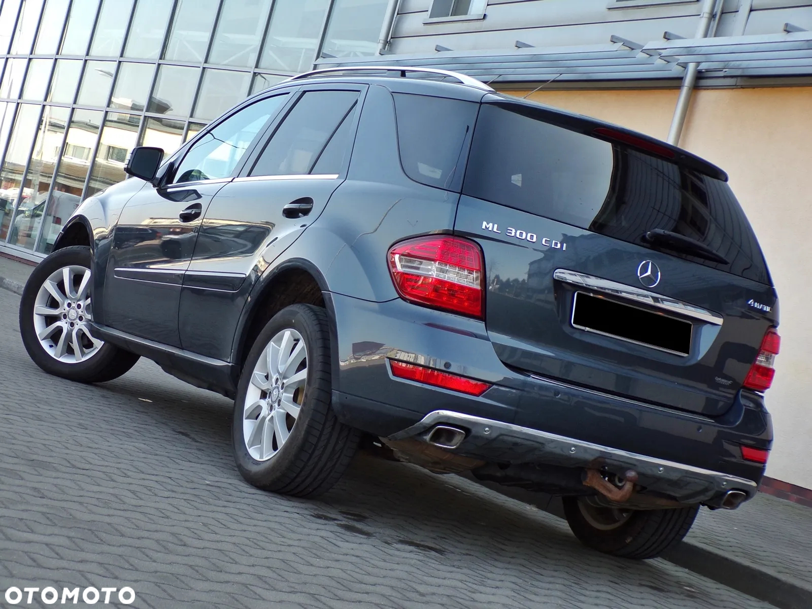 Mercedes-Benz ML 300 CDI 4Matic 7G-TRONIC DPF BlueEFFICIENCY Grand Edition - 4