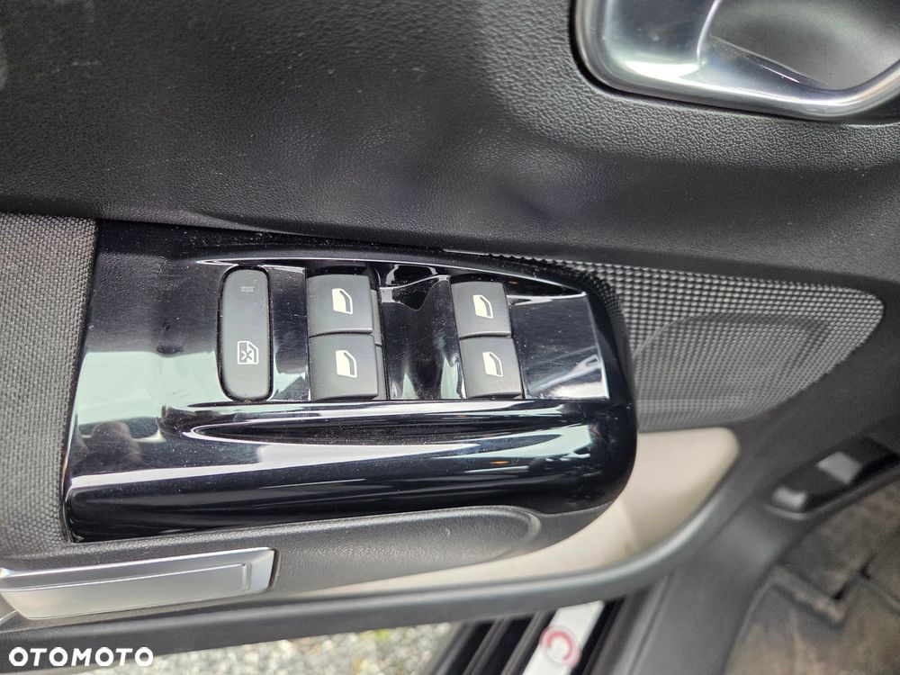 Citroën C3 1.2 PureTech C-Series - 35