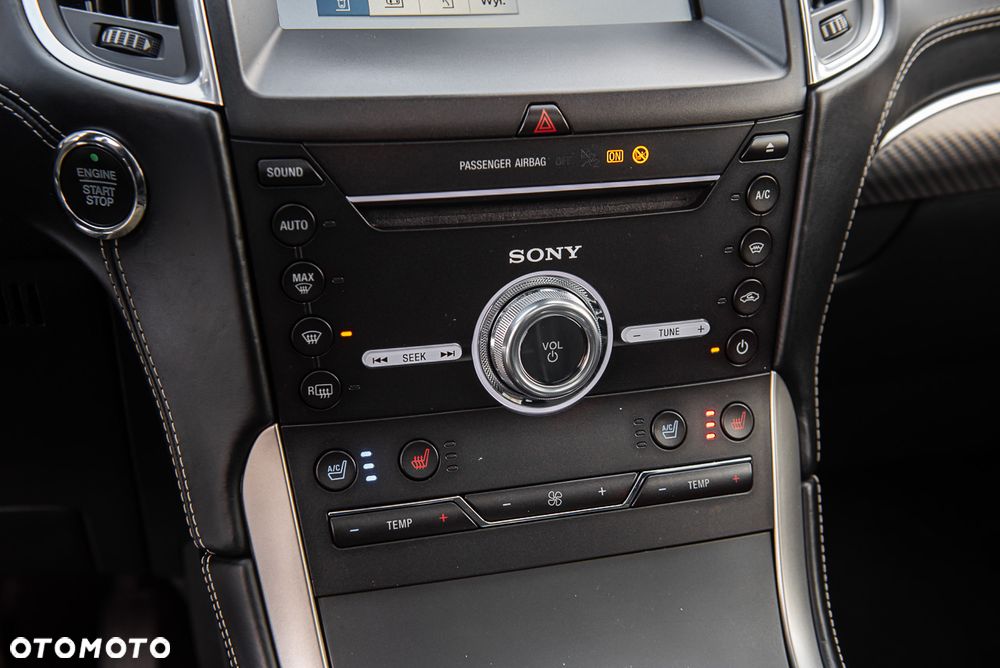 Ford S-Max 2.0 EcoBlue Allrad VIGNALE - 28