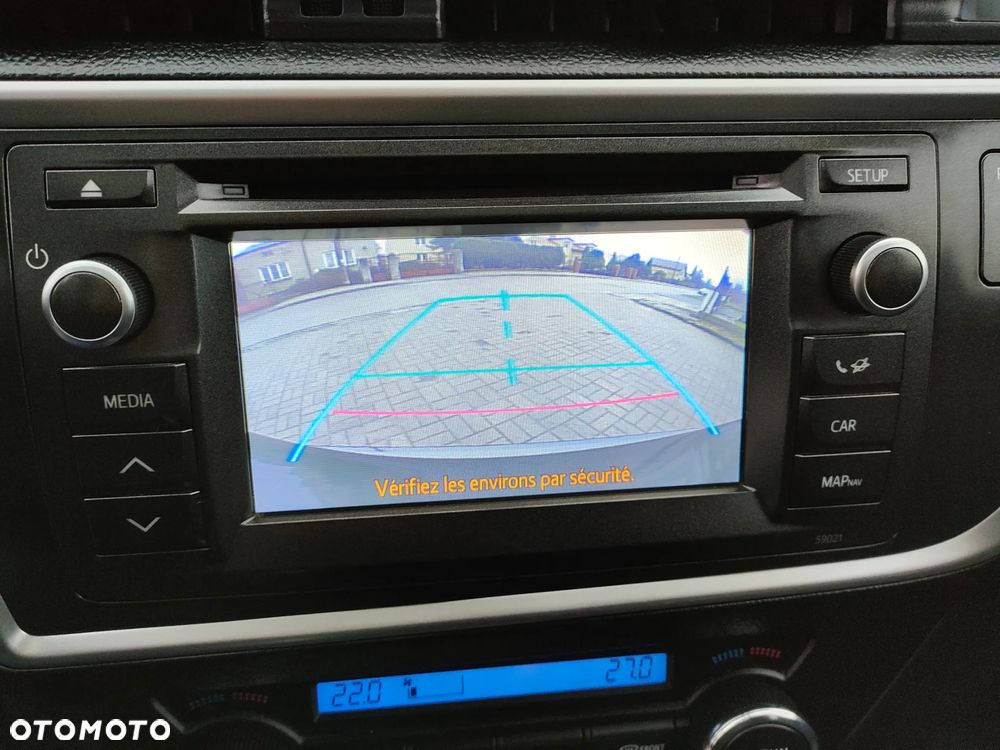 Toyota Auris 2.0 D-4D Premium - 30