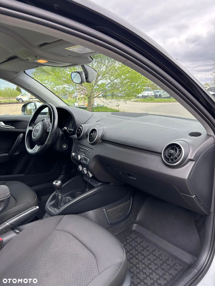 Audi A1 Sportback 1.4 TDI (ultra) - 10