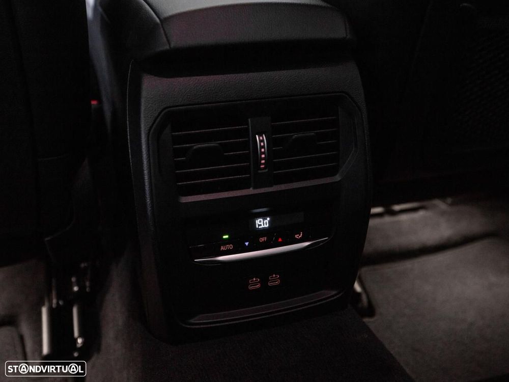 BMW 320 e Auto - 23