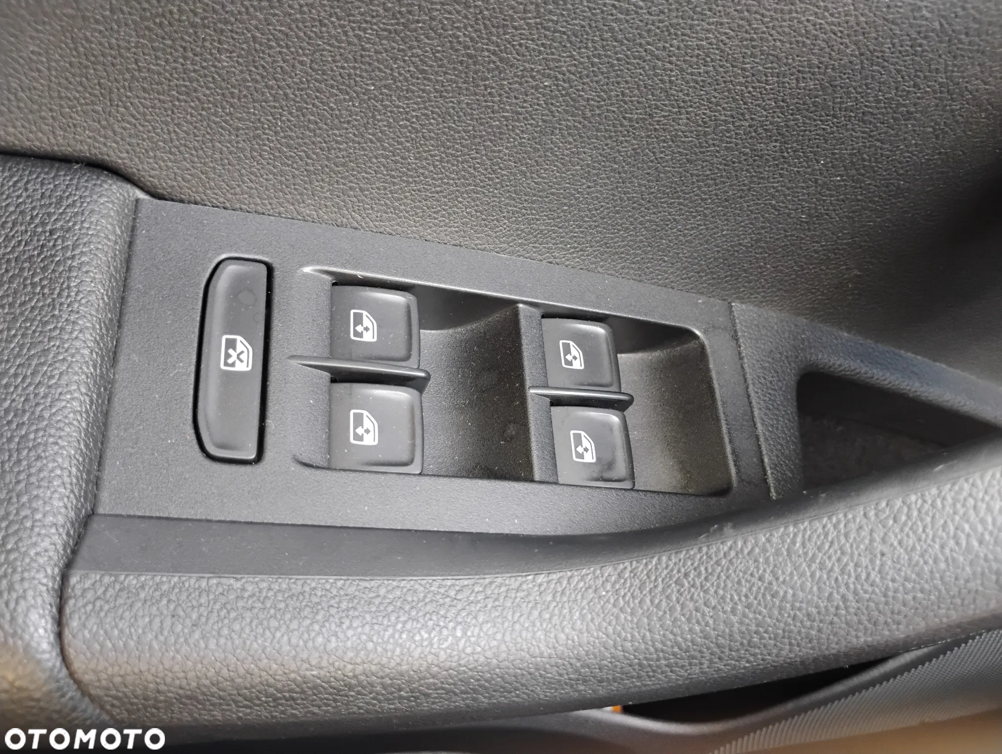 Skoda Octavia 1.5 TSI ACT Ambition - 9