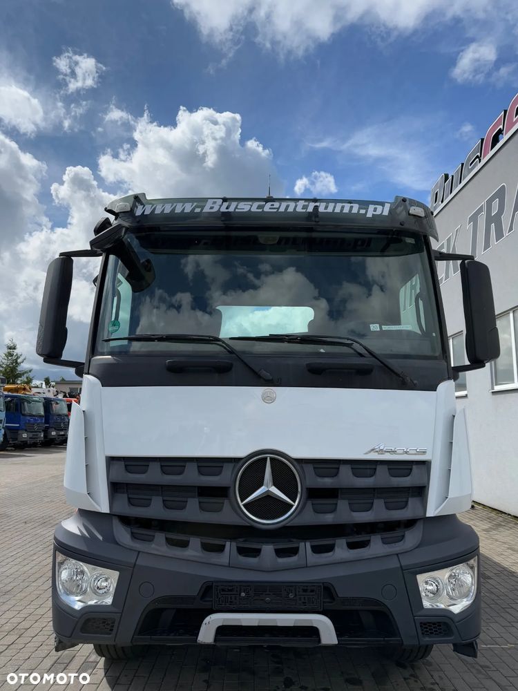 Mercedes-Benz Arocs 6x4 Meiller-Kipper / 3 stronna - 4