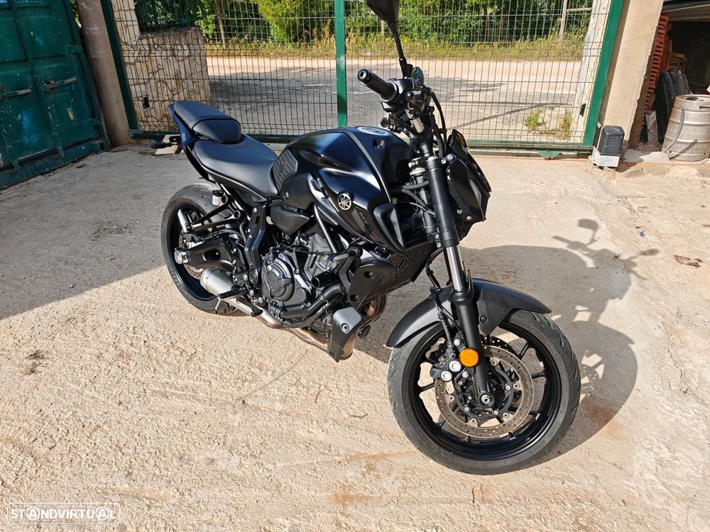 Yamaha MT-07 - 1