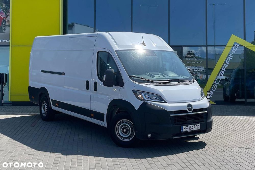 Opel Movano