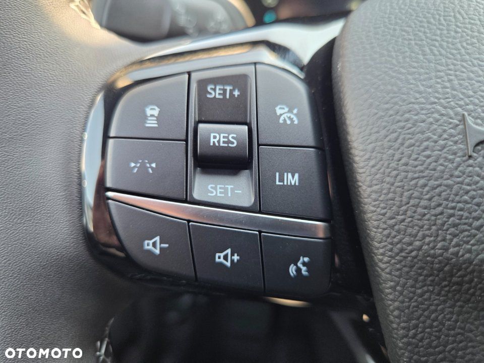 Ford Kuga - 13