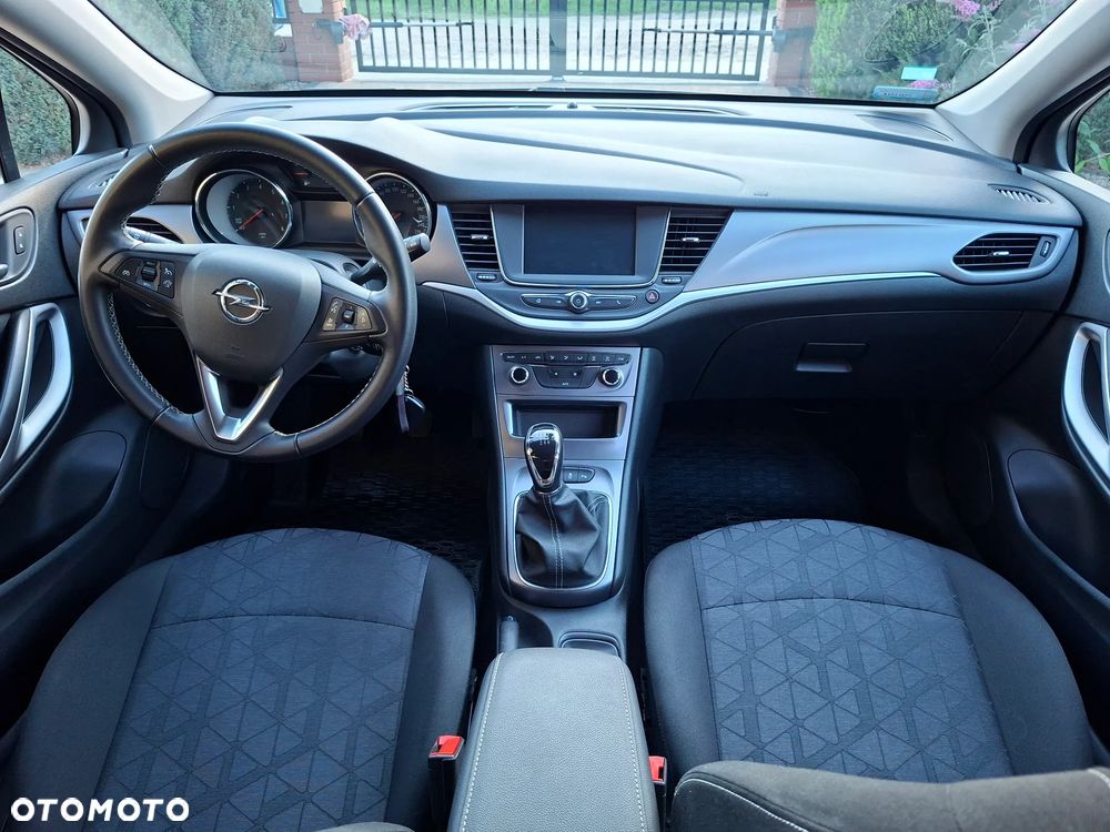 Opel Astra 1.4 T 120 Lat - 15