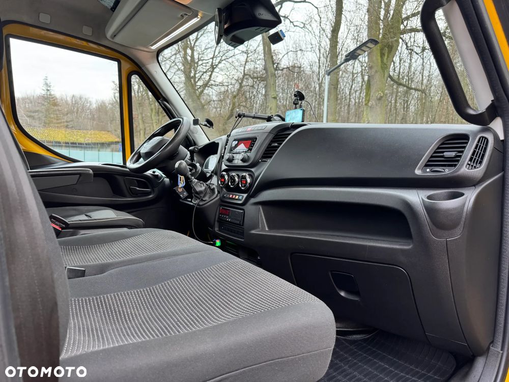 Iveco DAILY - 6