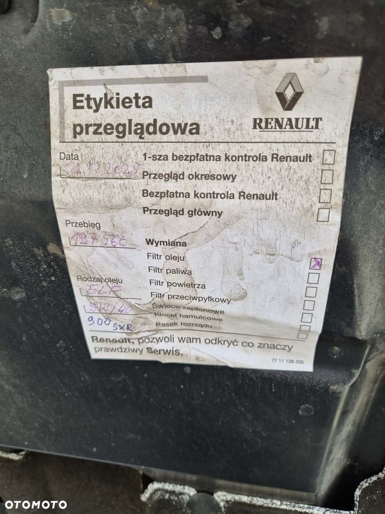 Renault Megane 1.9 dCi FAP Dynamique - 8