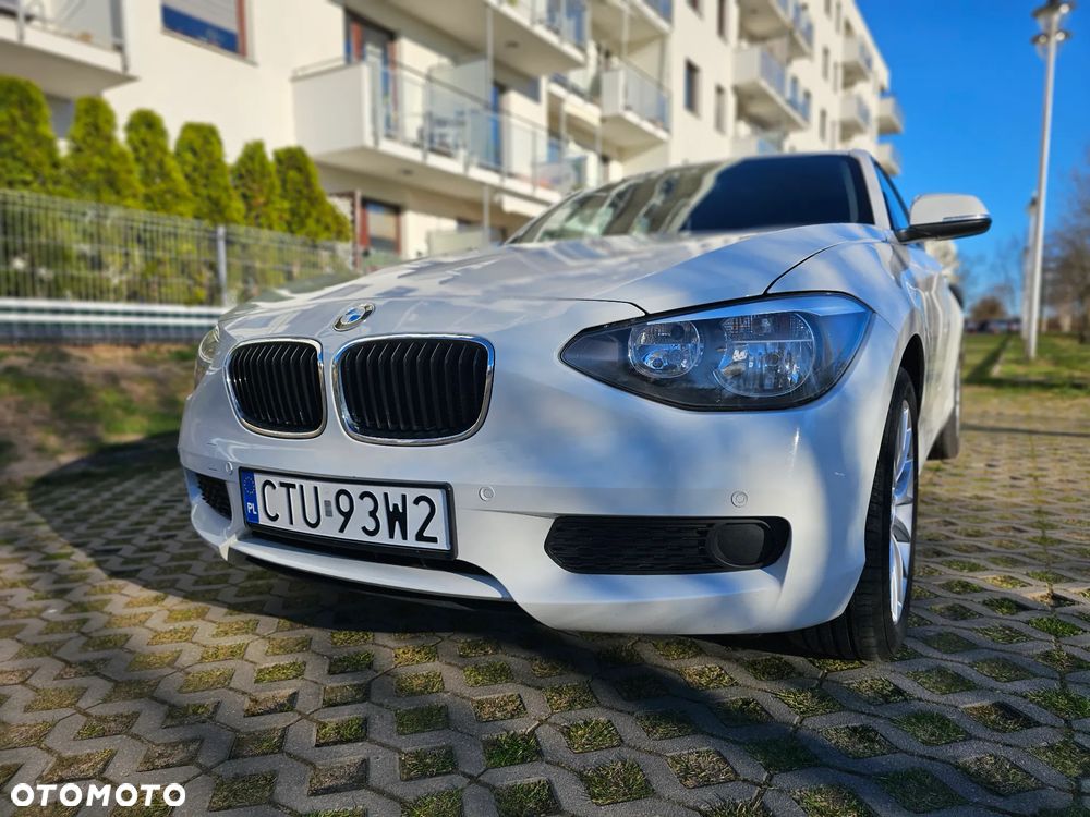 BMW Seria 1 116i - 30