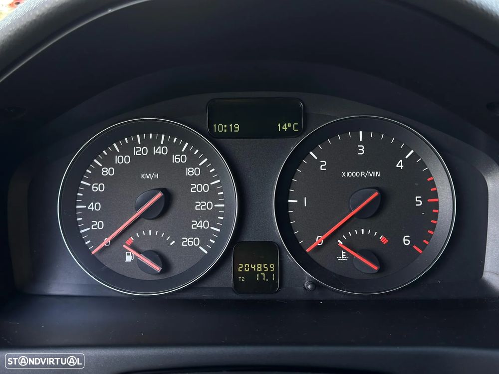 Volvo C30 1.6 D - 10