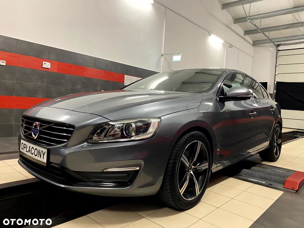 Volvo S60 D4 Drive-E R-Design Momentum - 3