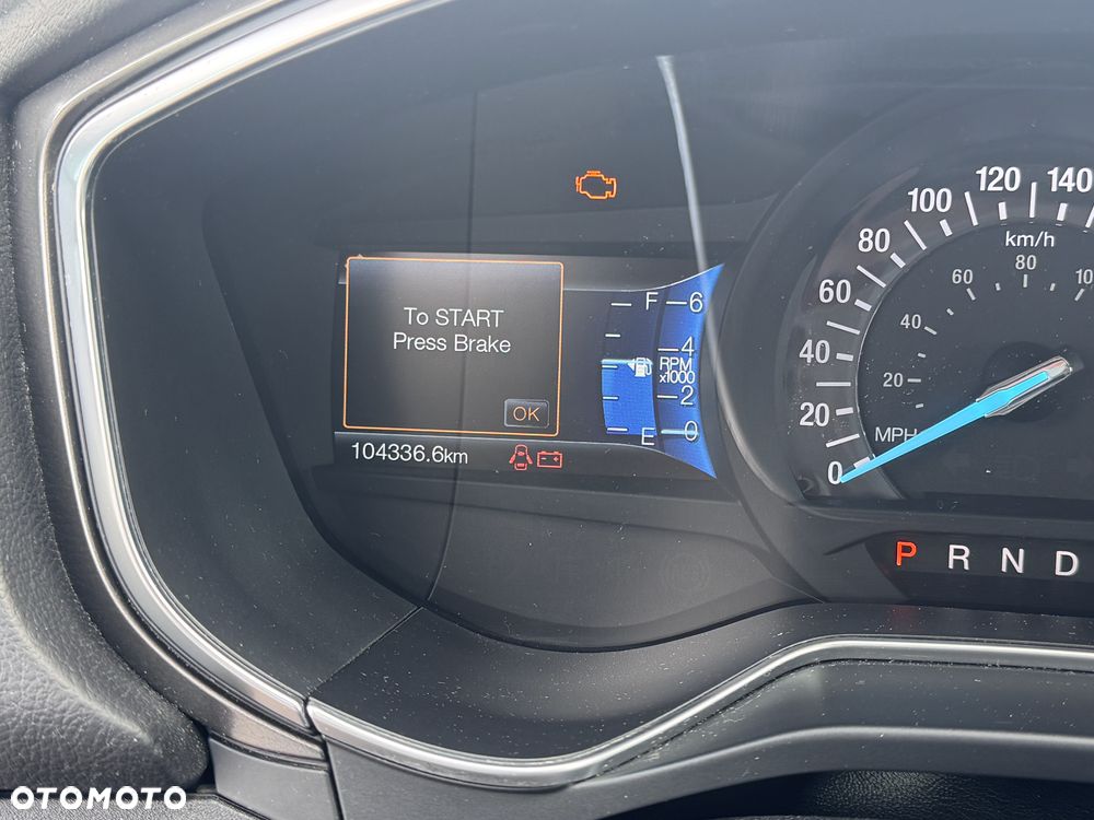 Ford Fusion 2.0 EcoBoost Titanium - 17