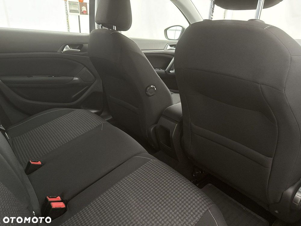 Peugeot 308 - 22