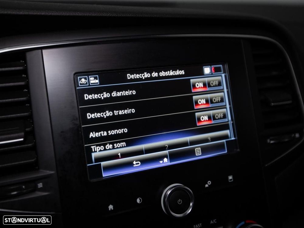 Renault Mégane Sport Tourer 1.5 Blue dCi Limited - 23