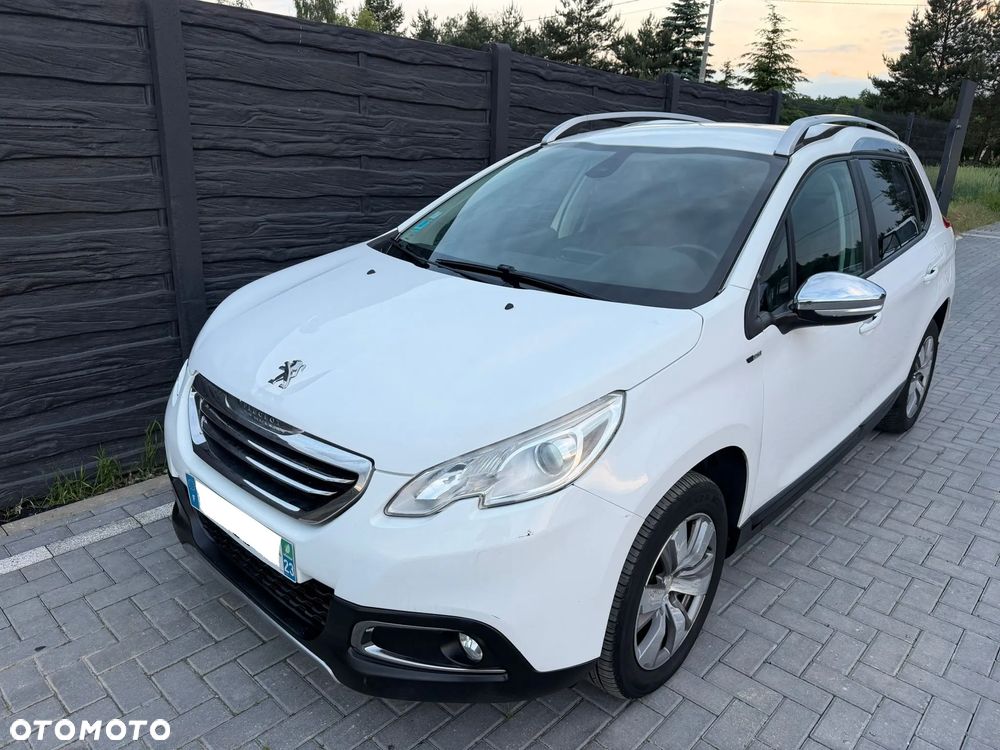 Peugeot 2008 1.6 BlueHDi Style - 32