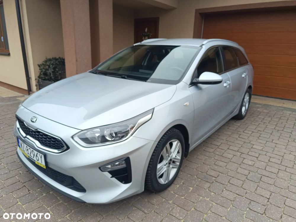 Kia Ceed 1.6 CRDi SCR M DCT - 10