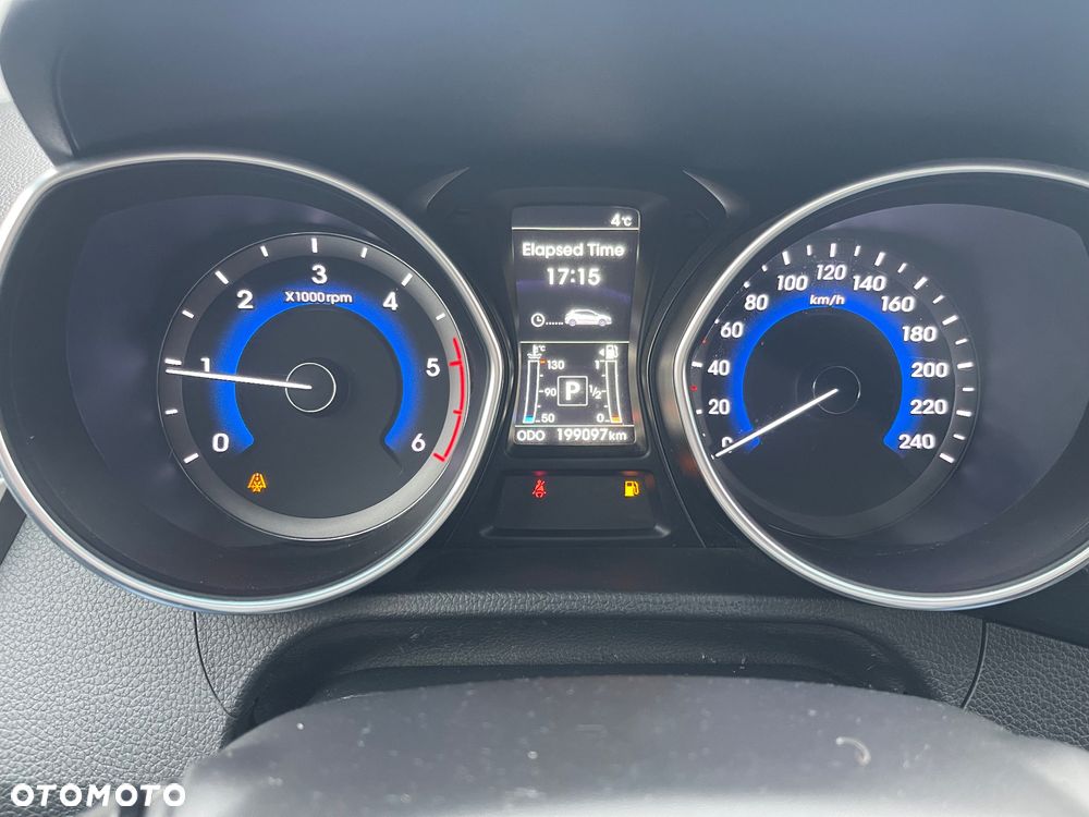 Hyundai i30 1.6 CRDi BlueDrive Premium DCT - 3