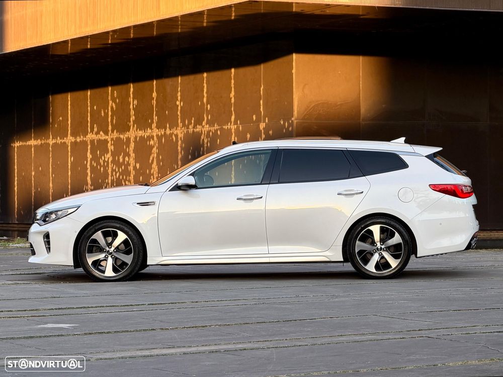 Kia Optima SW 1.7 CRDi GT Line 7DCT - 33