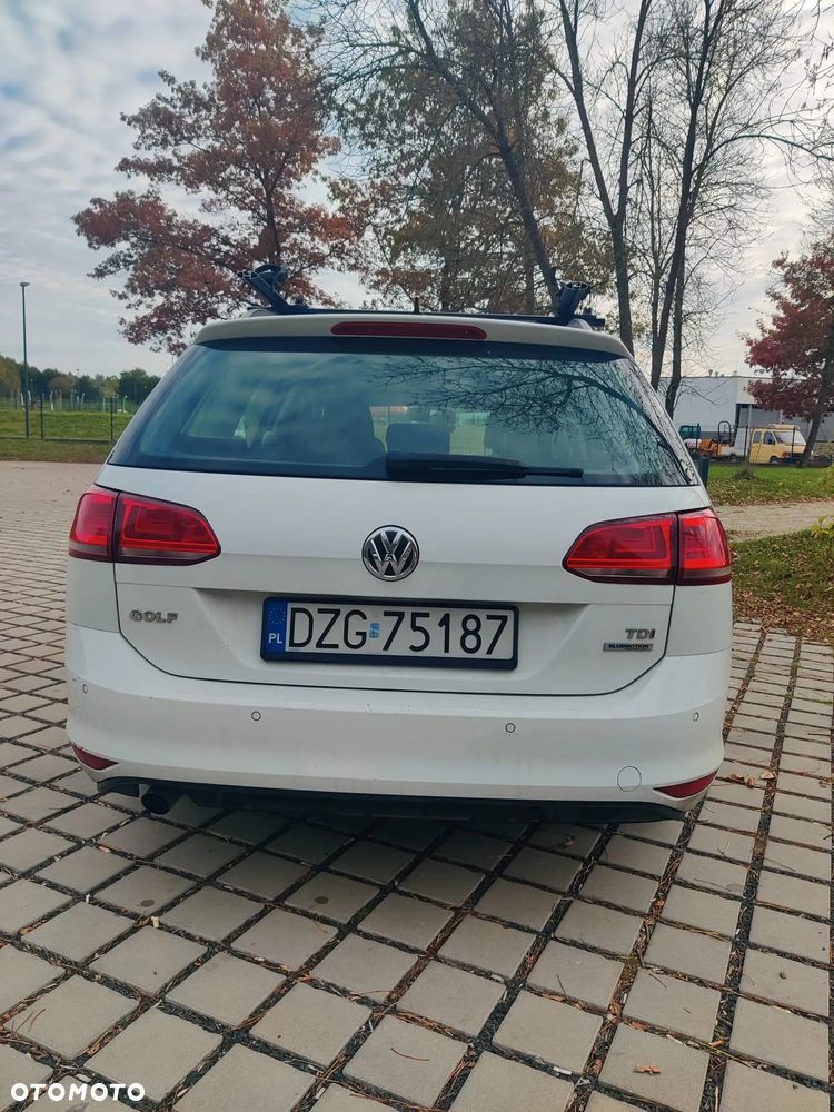 Volkswagen Golf - 4