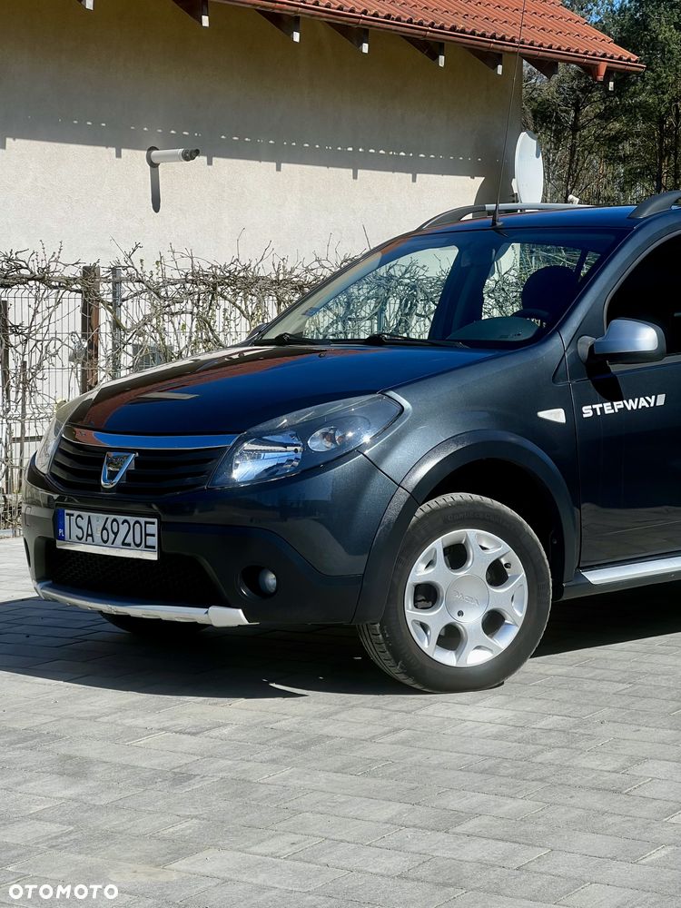 Dacia Sandero Stepway 1.6 - 2